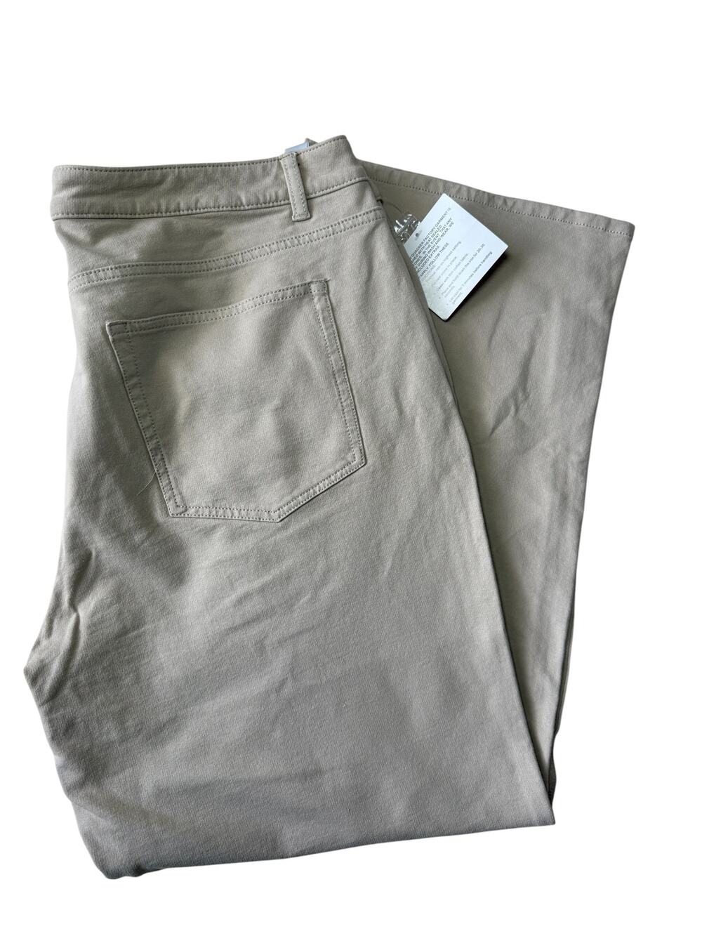 Jeanne's by Quacker Factory Women's Straight Leg Pants Beige 24W NWT